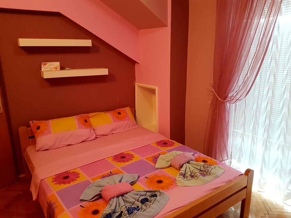 Apartment Cace Kumanovo Exteriör bild